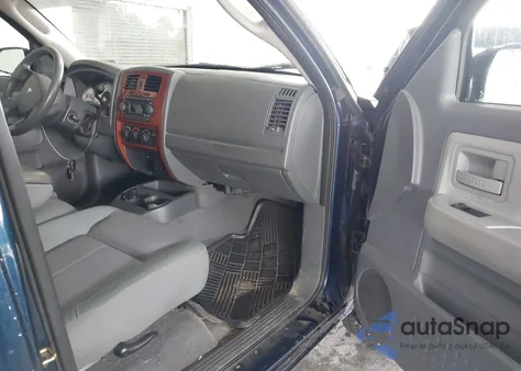 2005 Dodge Dakota Slt from USA, damaged, VIN 1D7HW42K15S305967